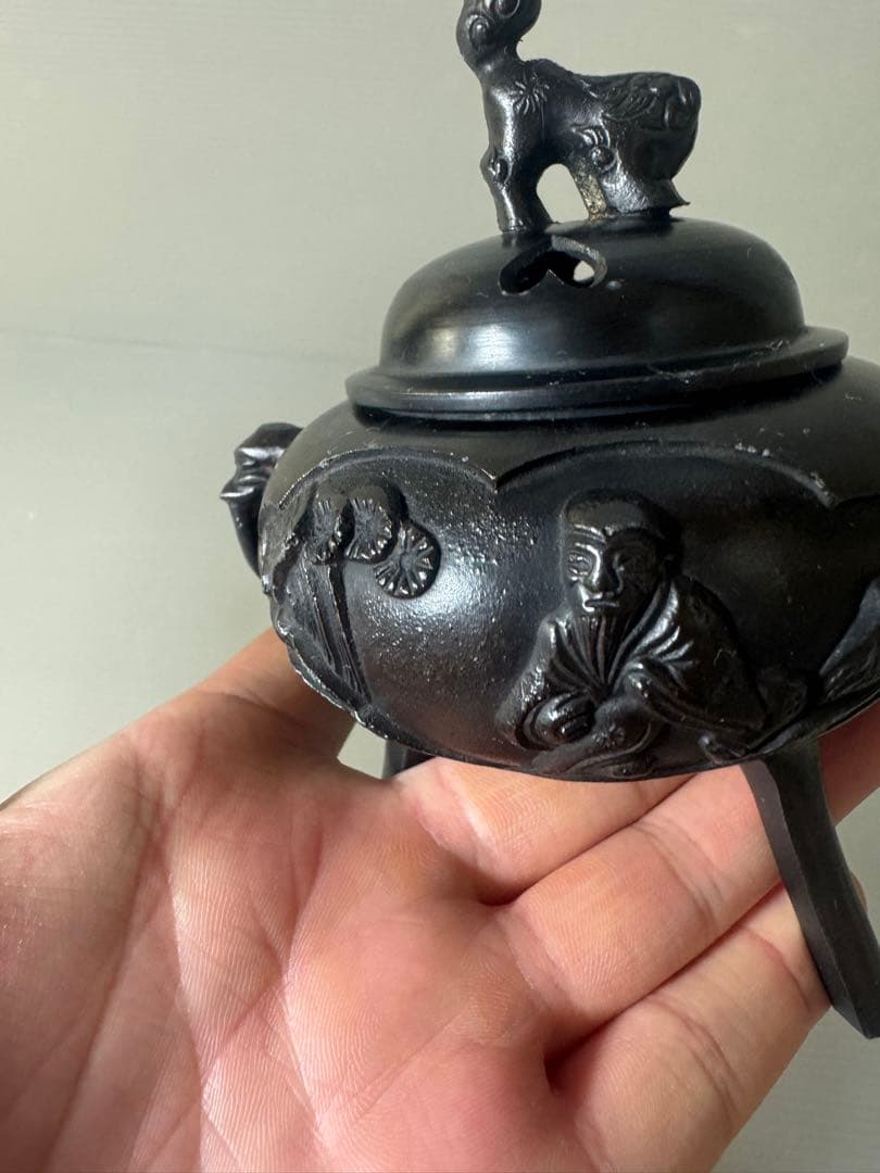 2405 銅製 三足 獅子 香炉 - メルカリ 2405 銅製三足獅子香炉