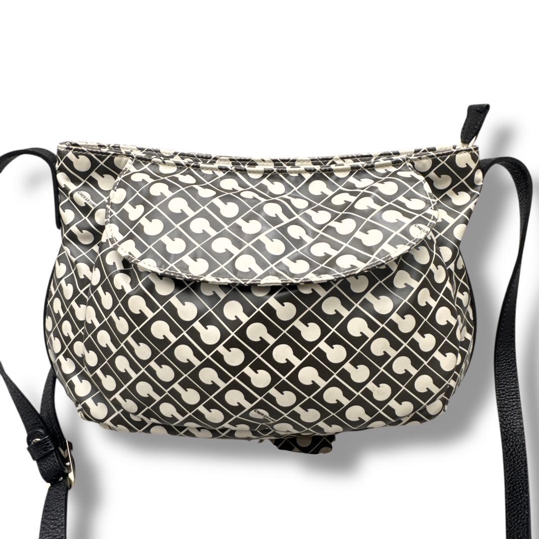 現行品　極美品　ソフティ ゲラルディーニ ロゴ　クロスショルダーバッグ