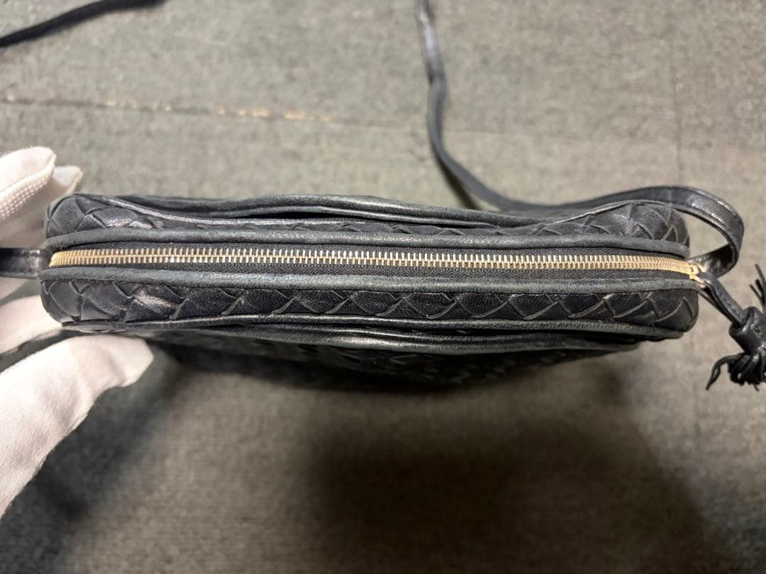 ボッテガヴェネタ イントレチャート　ショルダーバッグ