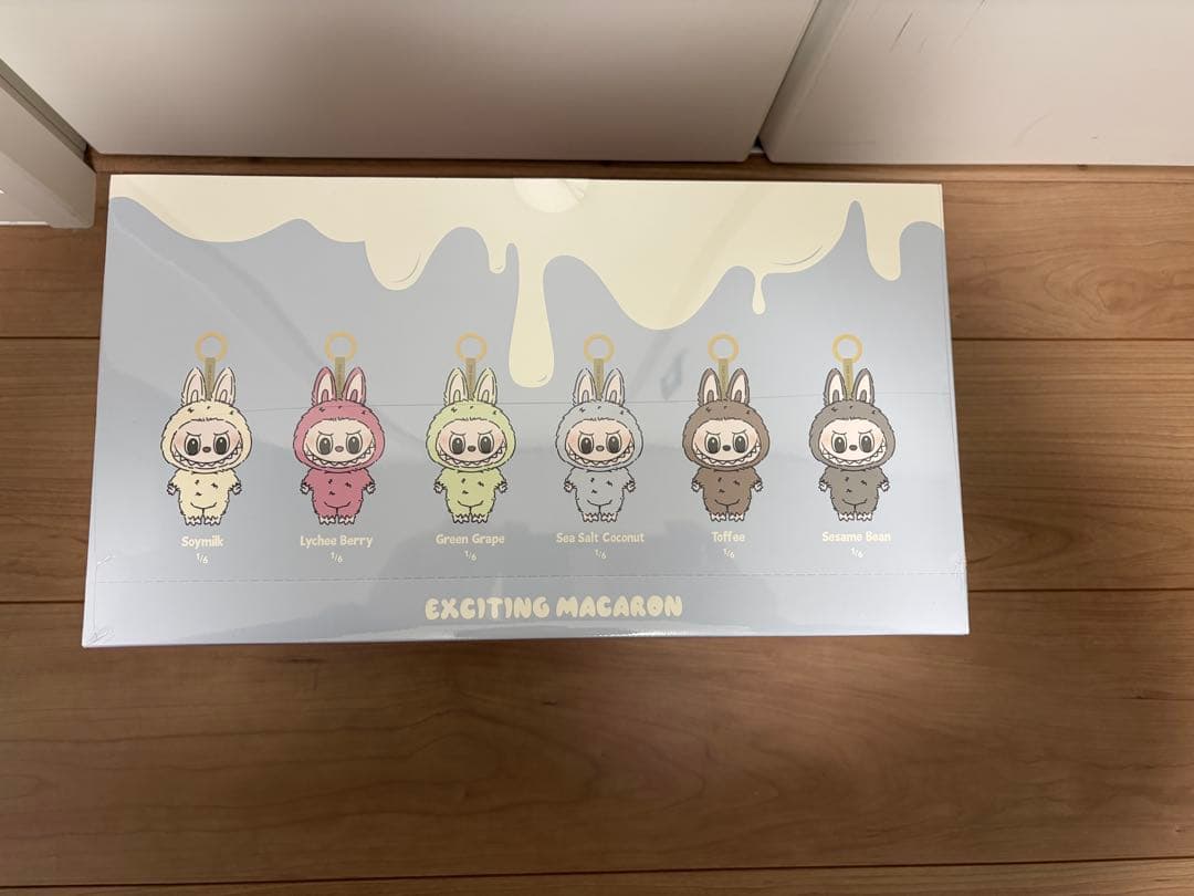 ラブブ EXCITING MACARON 未開封　カートン
