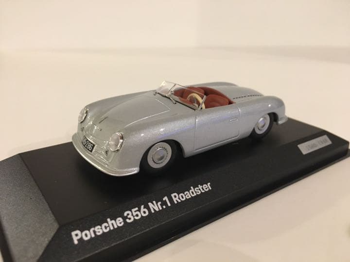 ポルシェ特注　ミニチャンプス356 ロードスター 1/43 ミニカー 限定品