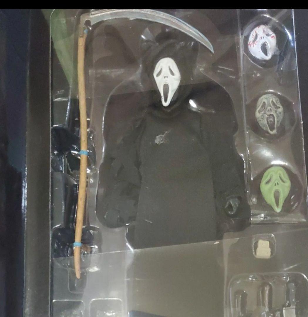 スクリームフィギュア