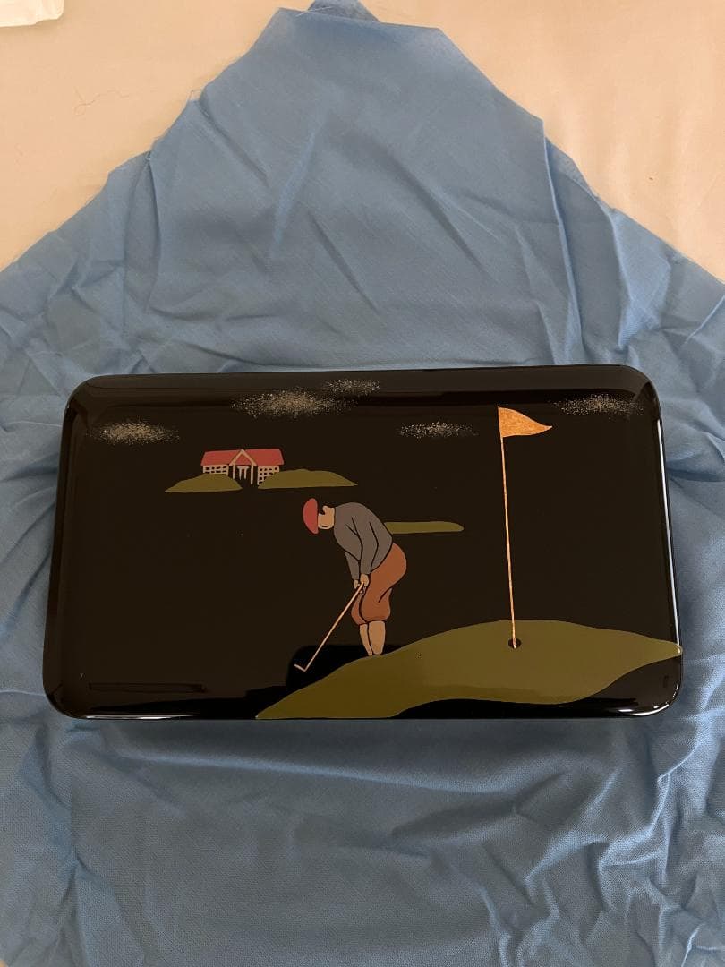 【収集家を驚かせるレア物漆器：コンペの賞品に】　象彦　極上『ゴルフパット図小箱』