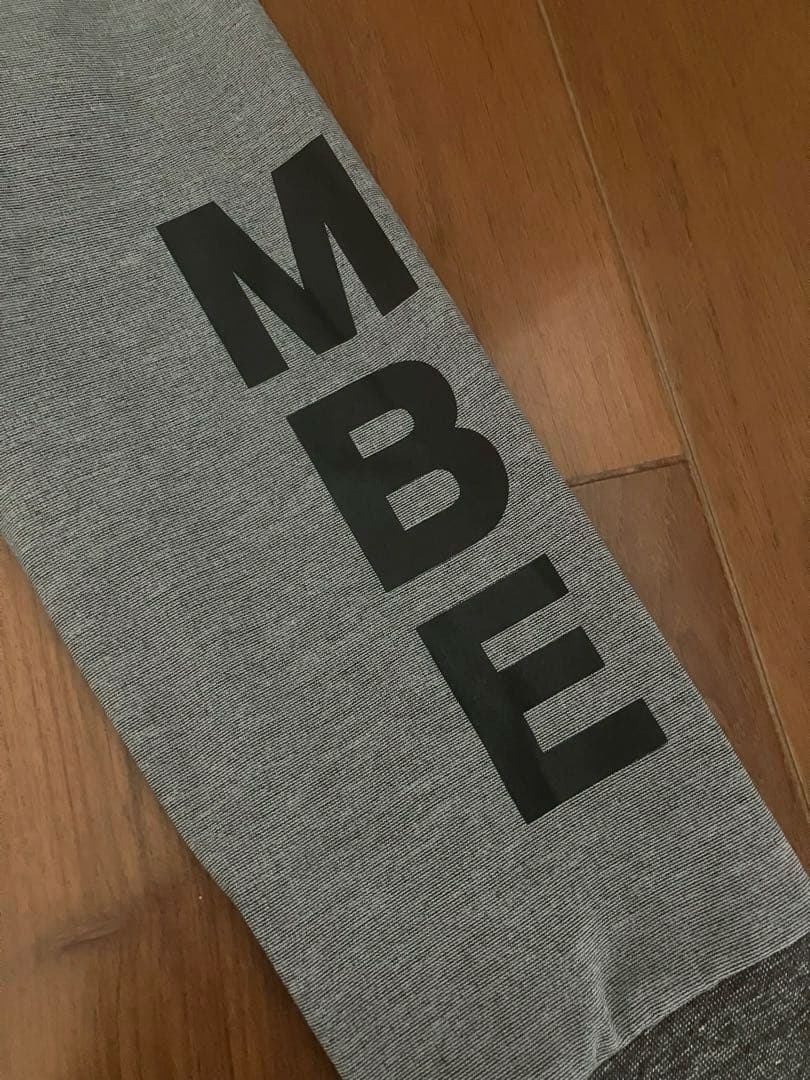 ⭐️極美品⭐️マスターバニー　モックネック　ジップアップブルゾン　サイズ2