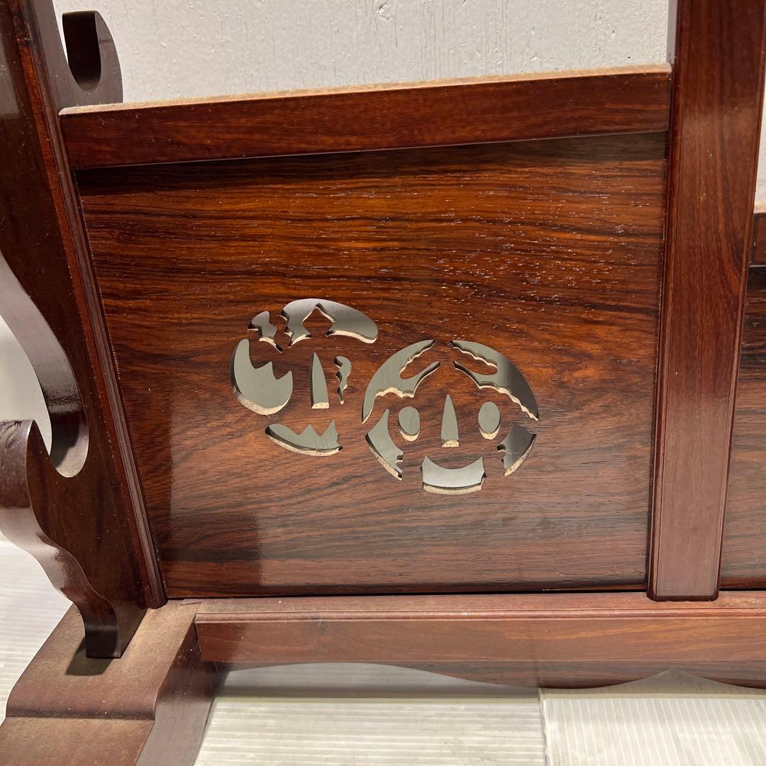 刀掛け/透かし彫り/彫刻/ダークブラウン/骨董品/4振刀掛け