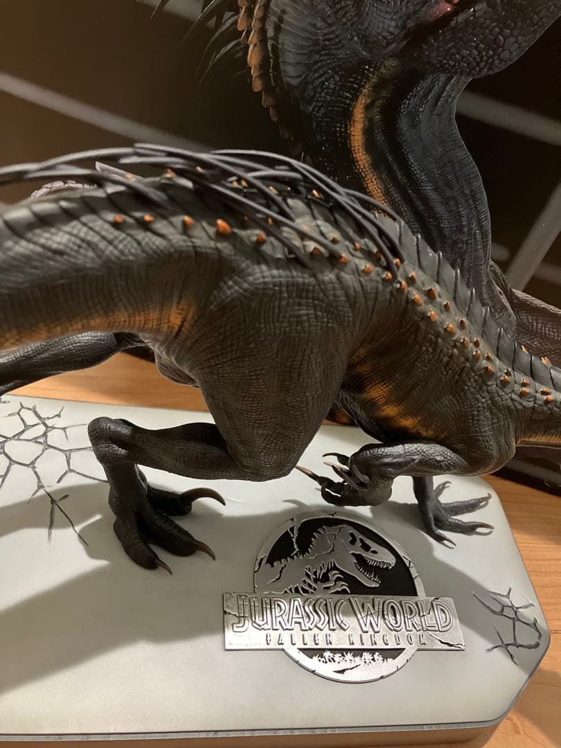 W-DRAGON インドラプトル スタチュー フィギュア ジュラシックワールド