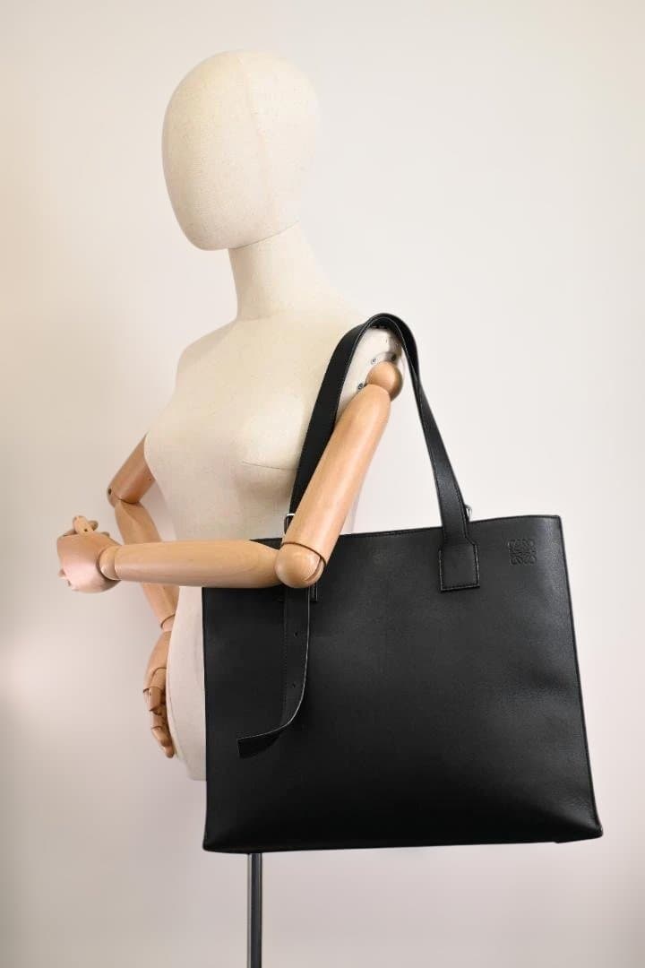 【ユニセックス】LOEWE　ロエベ　ビジネスバッグ　ハンドバッグ