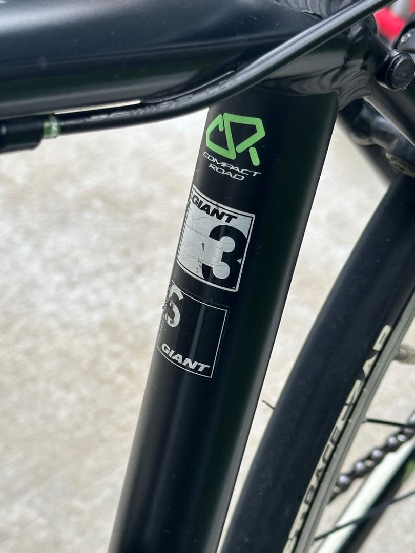 引取歓迎　GIANT DEFY3 Sサイズ(165〜180cm)