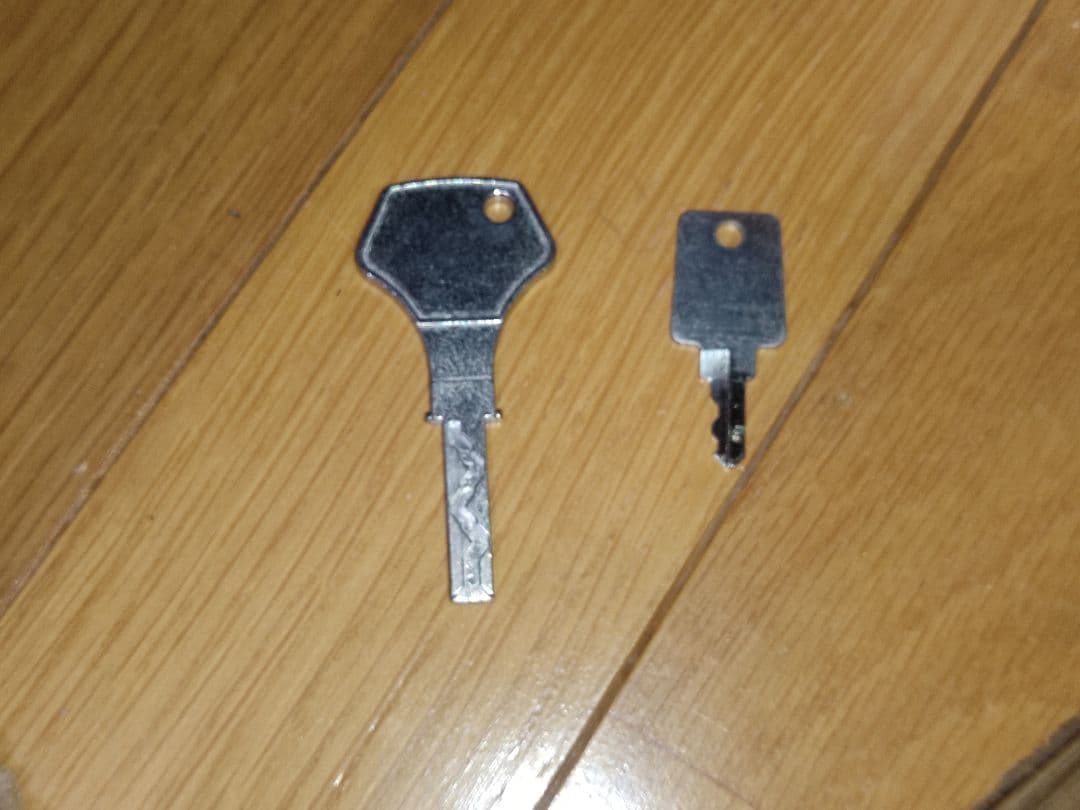 パチスロ実機 (初代)ラブ嬢 コイン不要機、差枚表示機付き