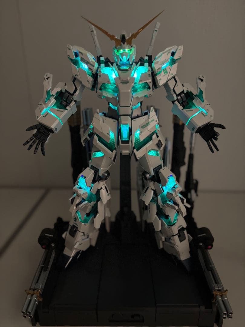 専用出品 PG 1/60 ユニコーンガンダム1号機　最終決戦仕様　LED 完成品