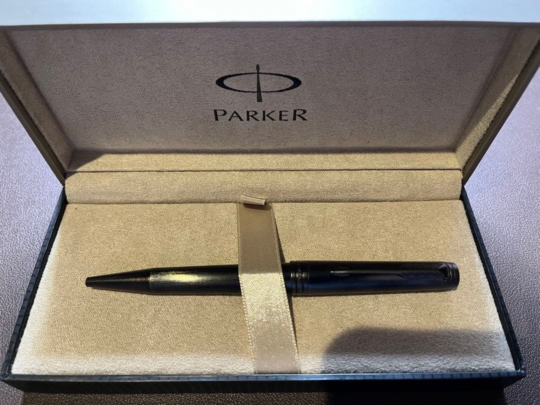 Parker プリミエ　モノクローム　専用ケース付き