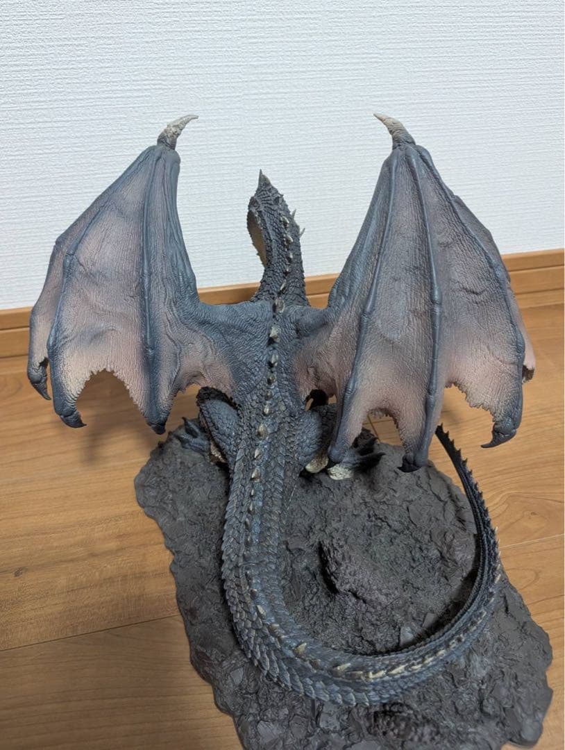 CAPCOMクリエイターズモデル ミラボレアスフィギュア