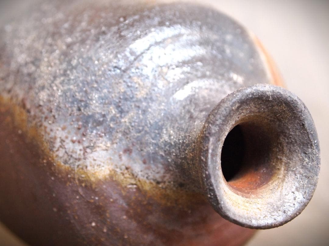 最上作☆中村真【師：中村六郎・金重道明】備前（窯変）徳利☆