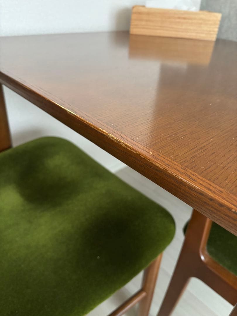 カリモク60 ダイニングテーブル800 ウォールナット　テーブルのみ