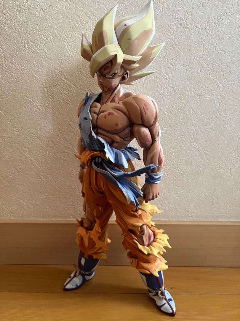 孫悟空 スーパーサイヤ人 フィギュア リペイント 二次元塗装