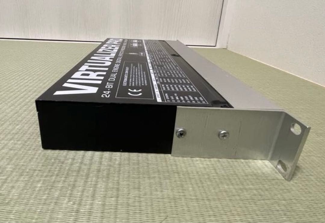 BEHRINGER マルチエフェクター DSP1024P