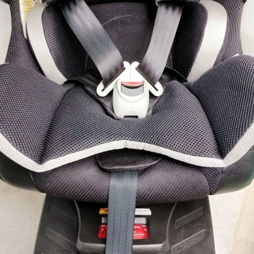 美品✨Aprica クルリラ ISOFIX シートベルト固定 送料込み　おまけ付
