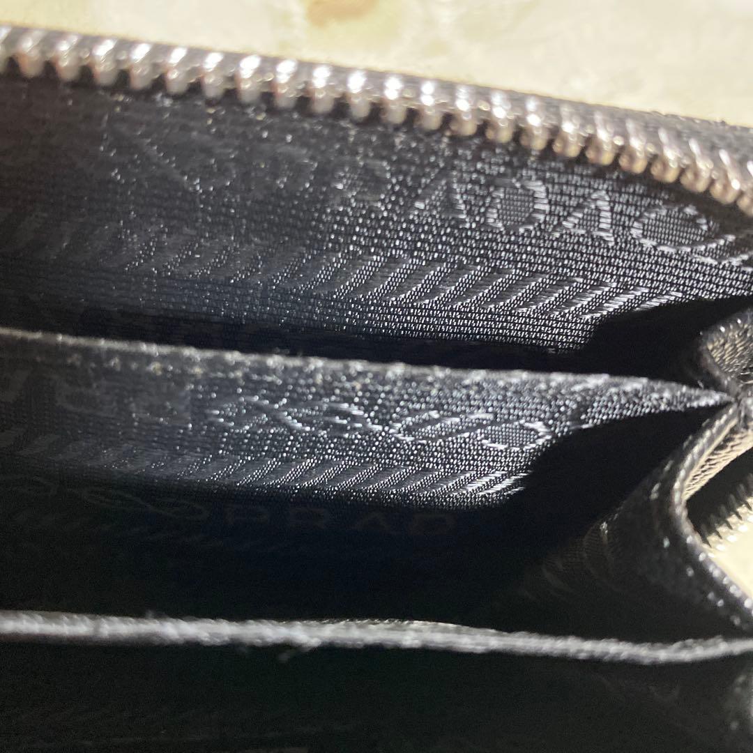 プラダ　カードケース　ノベルティ　ポーチ　美品