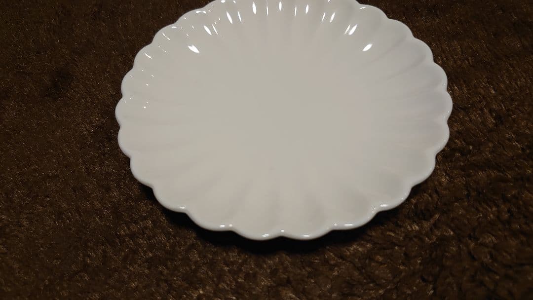 李朝 白磁 輪花皿 豆皿 蔵出し 1客 白磁 輪花豆皿