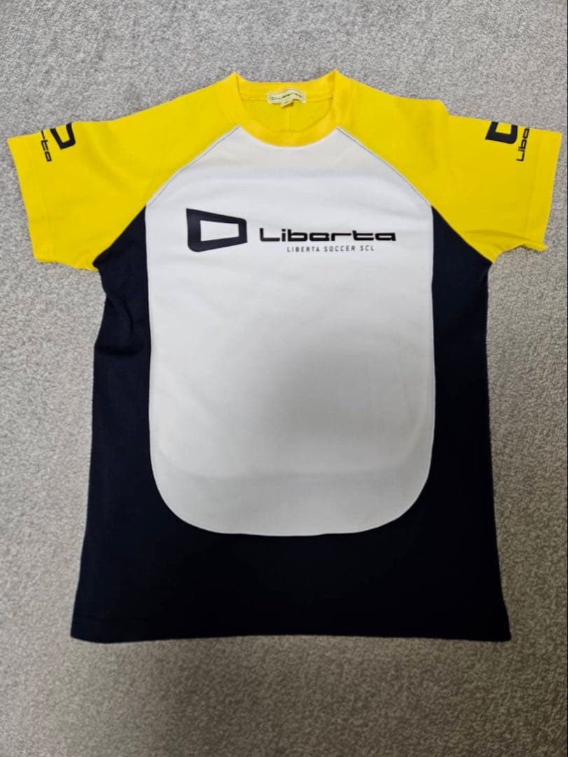 リベルタ ユニフォーム 上160 下Mサイズ 靴下L レガースのセット