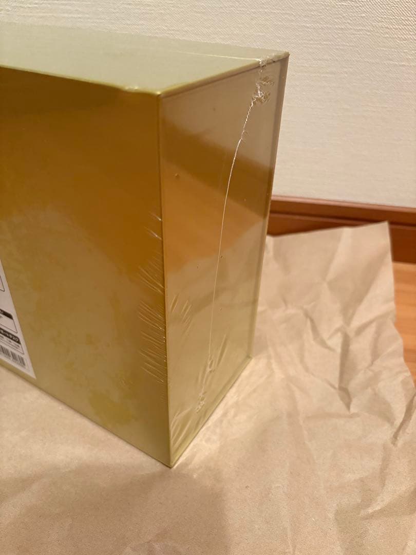 Amazon産25th ANNIVERSARY GOLDEN BOX