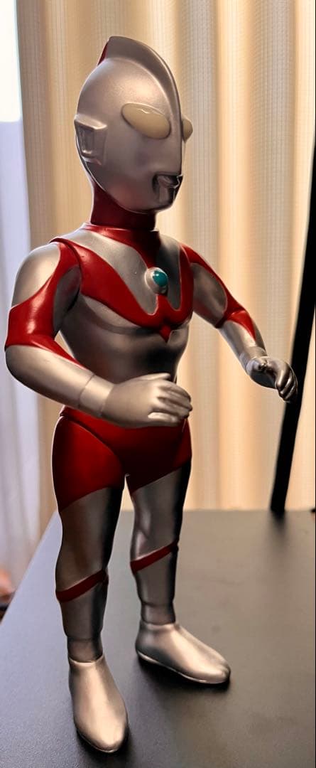 ハンサムタロウエム ウルトラマン 蓄光版 ツブラヤストアONLINE限定