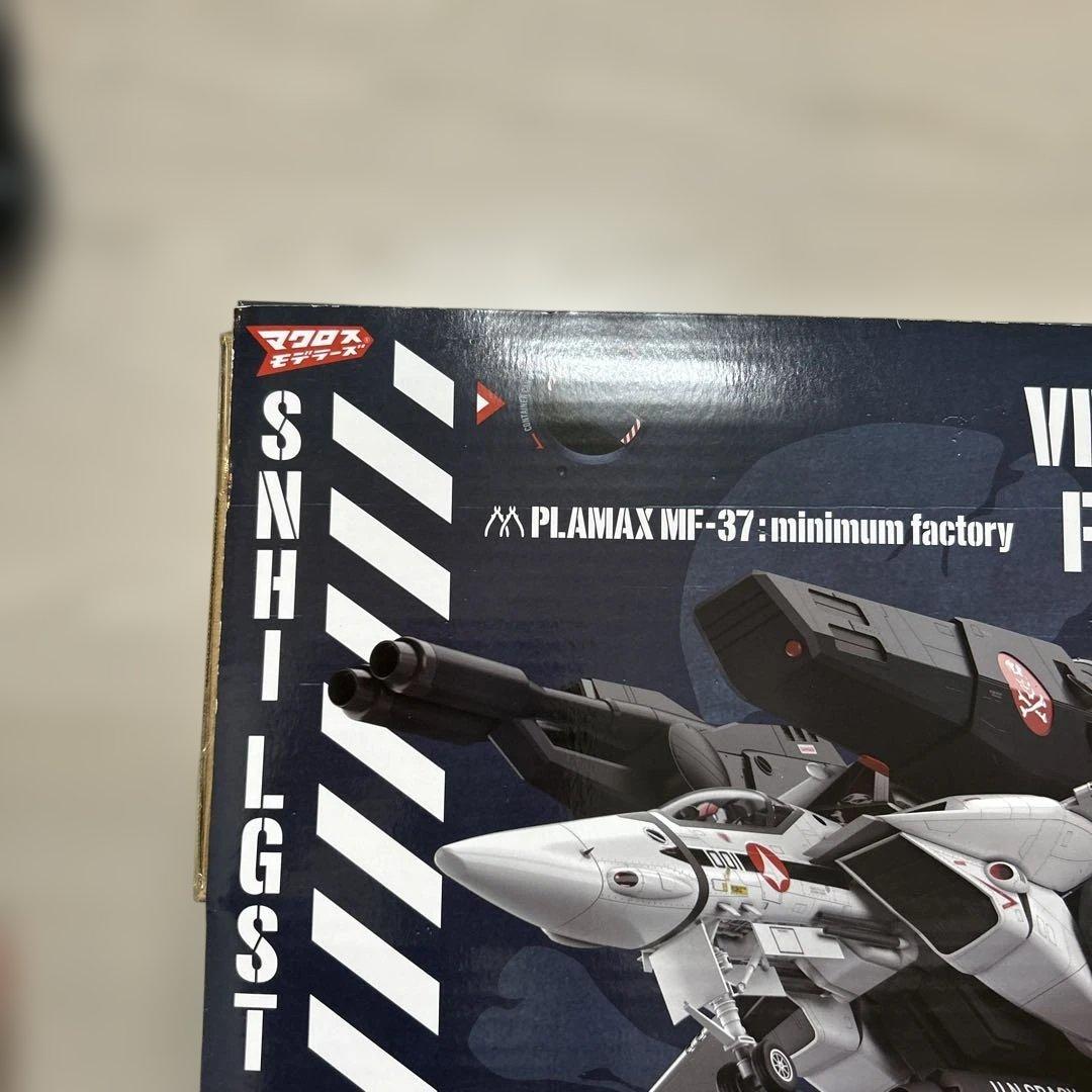 マクロス　1/20 ストライク バルキリー　PLAMAX MF-37