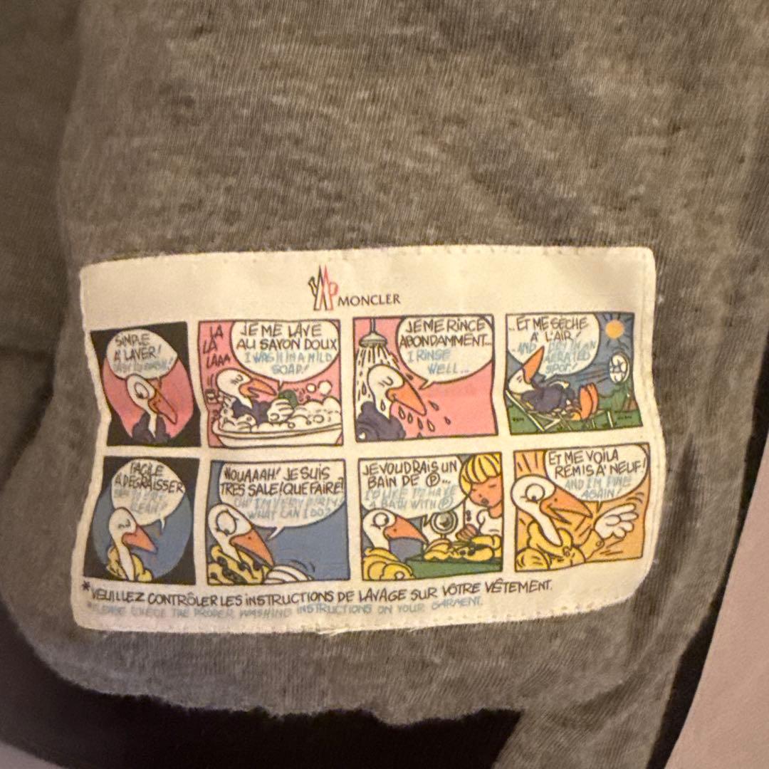 MONCLER フード付きダウンジャケット