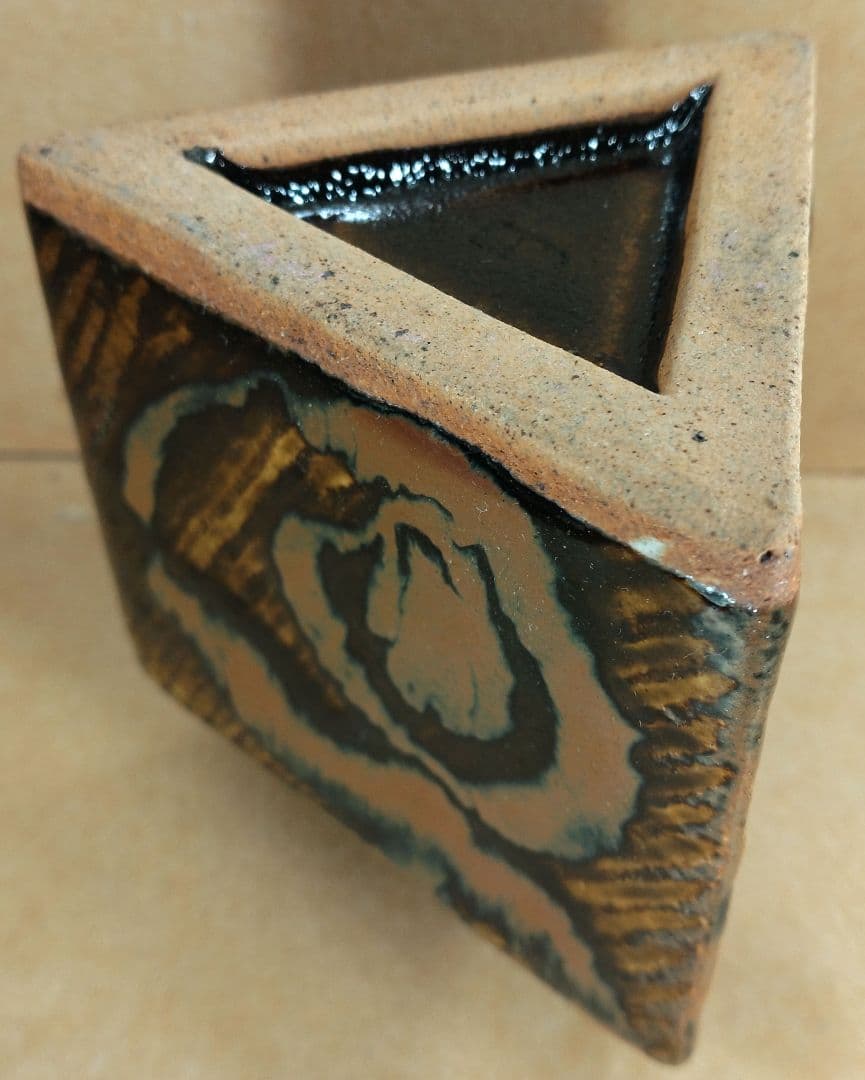 フランスラフ様専用【本物保証】島岡達三 象嵌三角壷 共箱 人間国宝:民芸