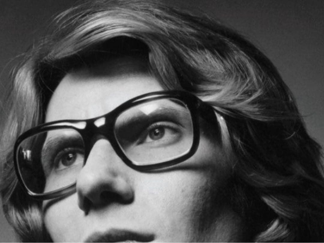 50年台フランス製⭐️イヴサンローラン曲智ハニーアンバーフレーム