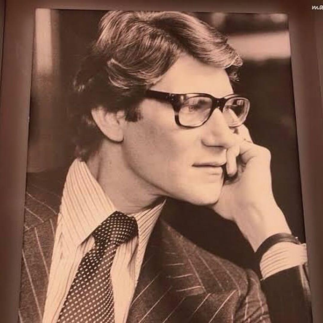 50年台フランス製⭐️イヴサンローラン曲智ハニーアンバーフレーム