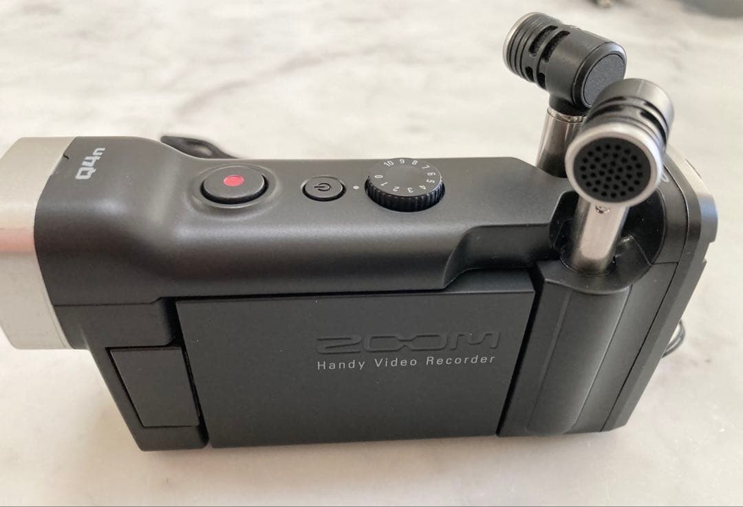 ZOOM Q4n ビデオカメラ レコーダー