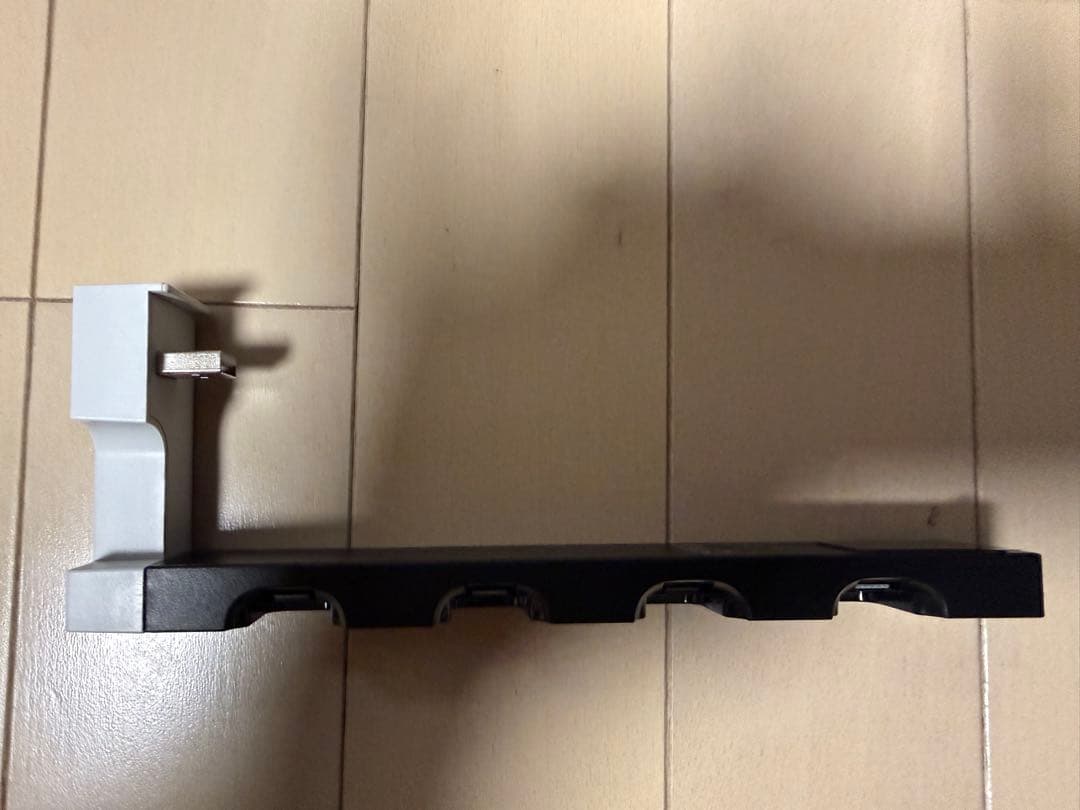 【携帯ケース、充電スタンド付】Nintendo Switch現行モデル