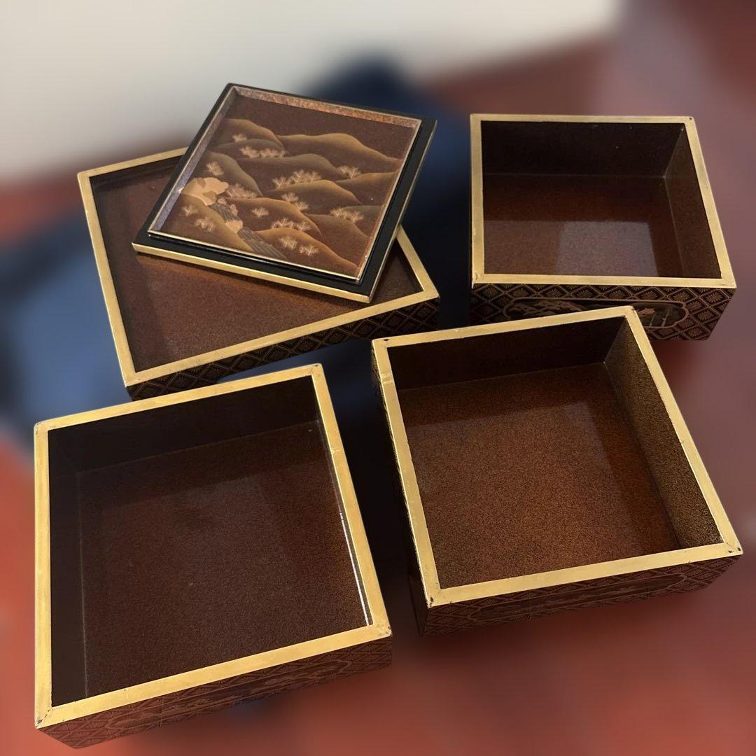 漆塗り重箱 蒔絵3段　輪島塗　骨董　アンティーク　お正月　おせち