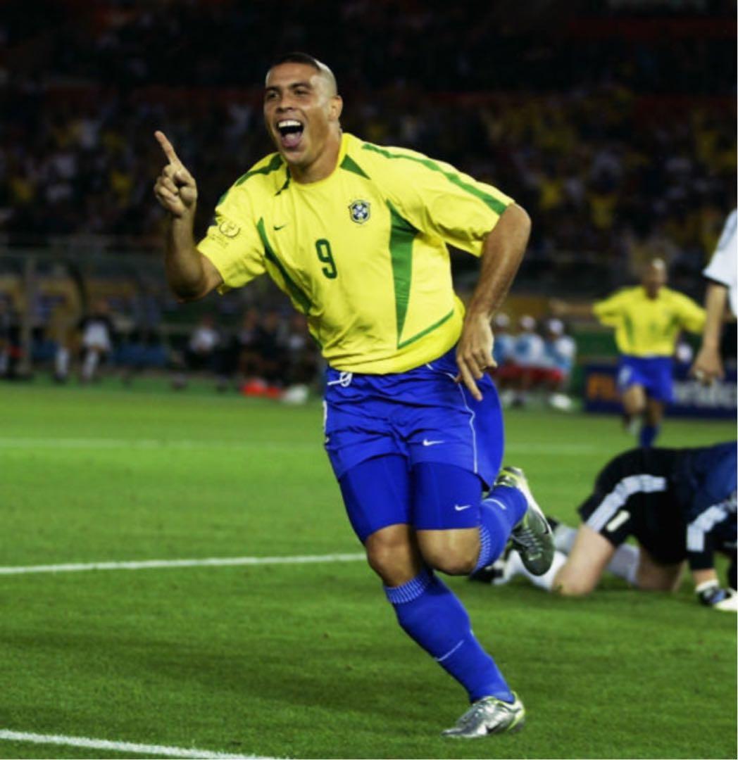 2002年日韓W杯ブラジル代表優勝メンバー直筆サイン入りユニフォーム
