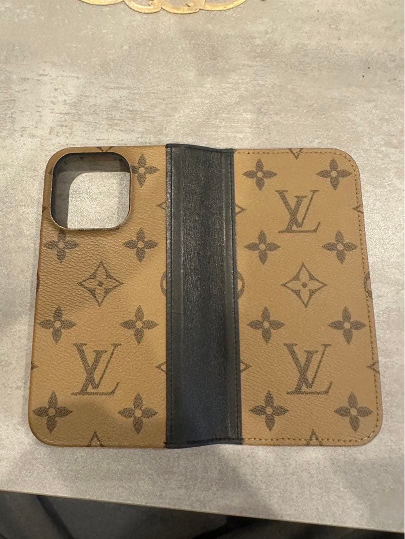 ルイヴィトン モノグラム リバース IPHONE15PRO ルイ・ヴィトン iphone15pro ケース モノグラム・リバース IPHONE 15