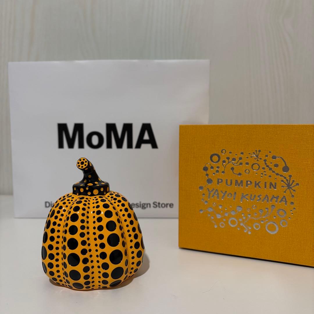 草間彌生（くさまやよい）かぼちゃのペーパーウェイト