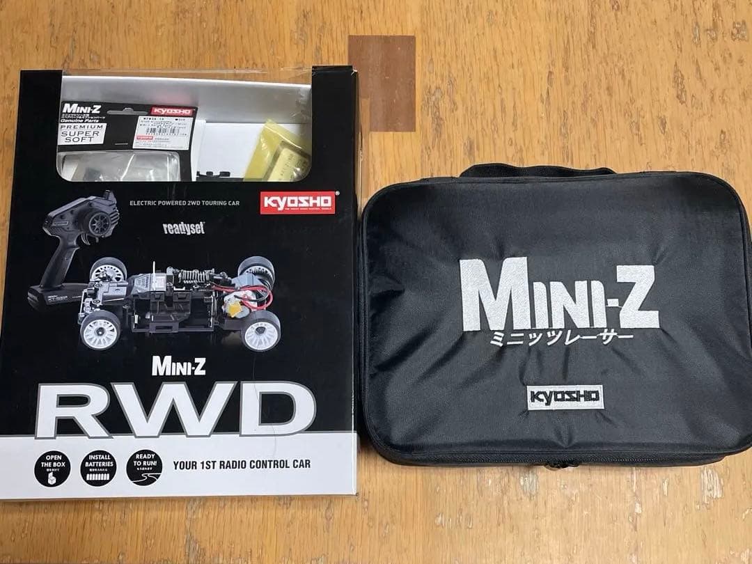 MINI-Z RWD RAYBRIG NSX CONCEPT-GT ケース付き