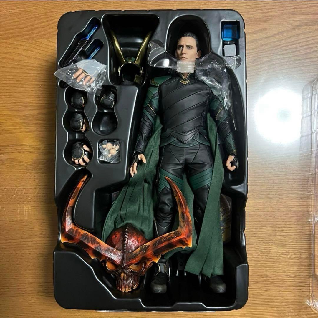 ホットトイズ　ロキ　フィギュア