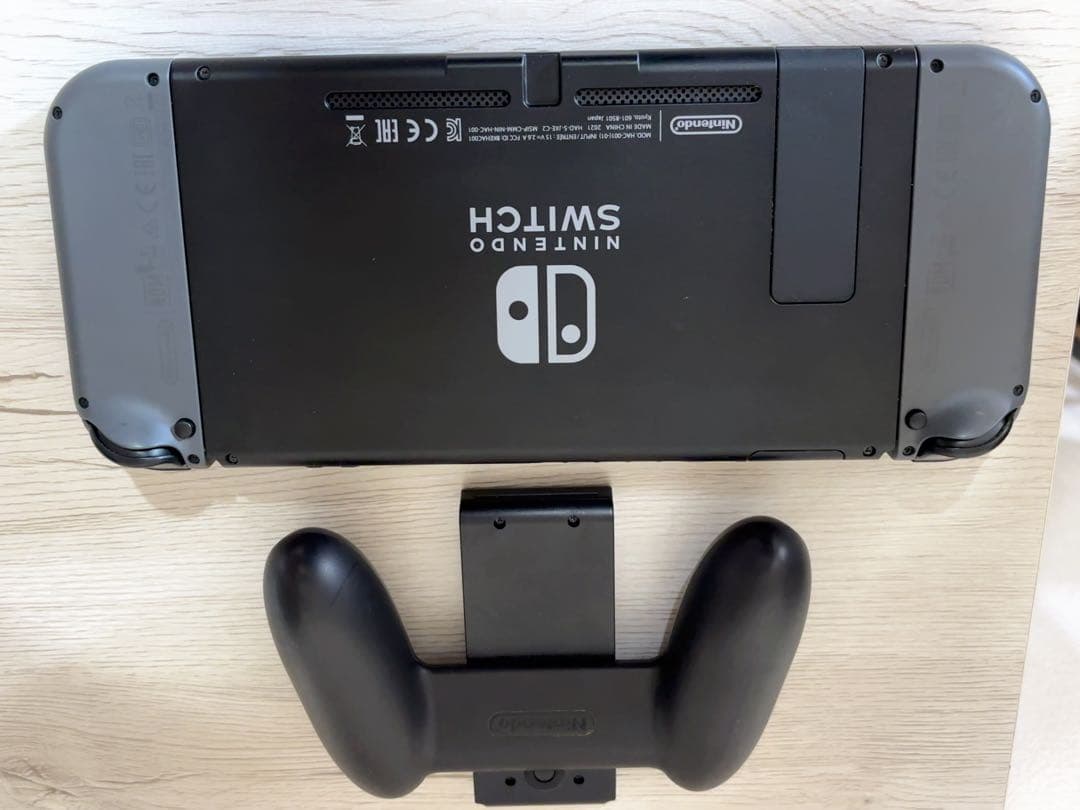 Switch本体箱付き（ソフト付き）