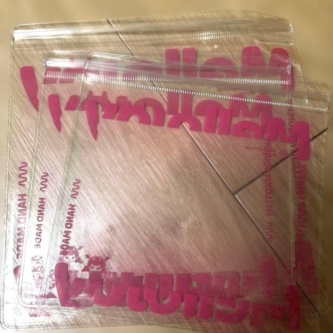 メロジョイ　新年チーム 新パッケージ カップケーキか？　ハンバーガー