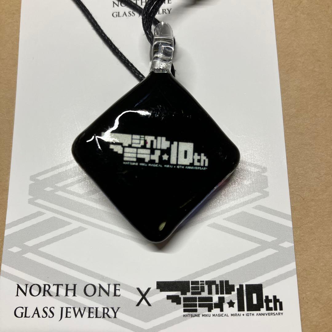 初音ミク　マジカルミライ　10th グラスジュエリー　スクエア