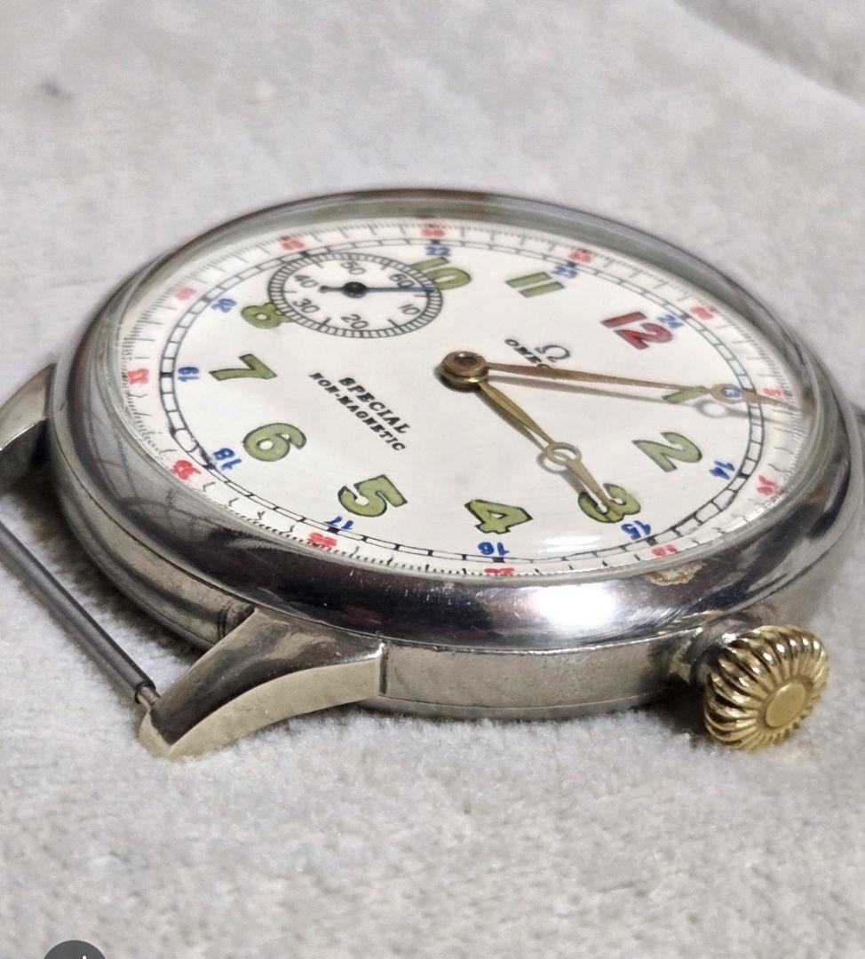 100年前の OMEGA　シルバーハンターケース スモセコ　メガヴィンテージ