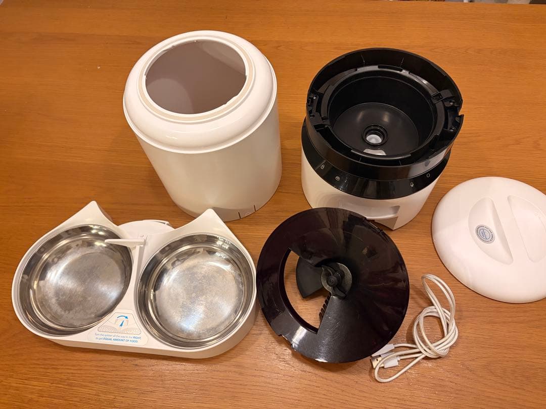 PETLIBRO 5L Wi-Fi 自動給餌器 ホワイト - メルカリ