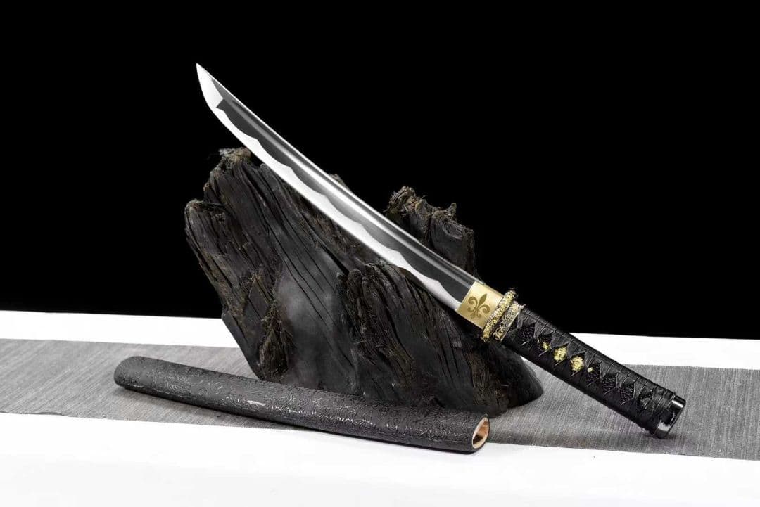 【竜刀殺し】古兵器 武具 刀装具 日本刀　模造刀 居合刀 武士道 鑑賞用 美術刀