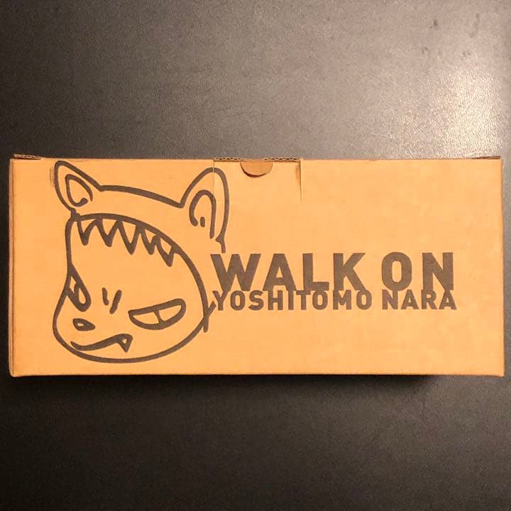 奈良美智 パタパタクロック 「WALK ON」 ベージュ