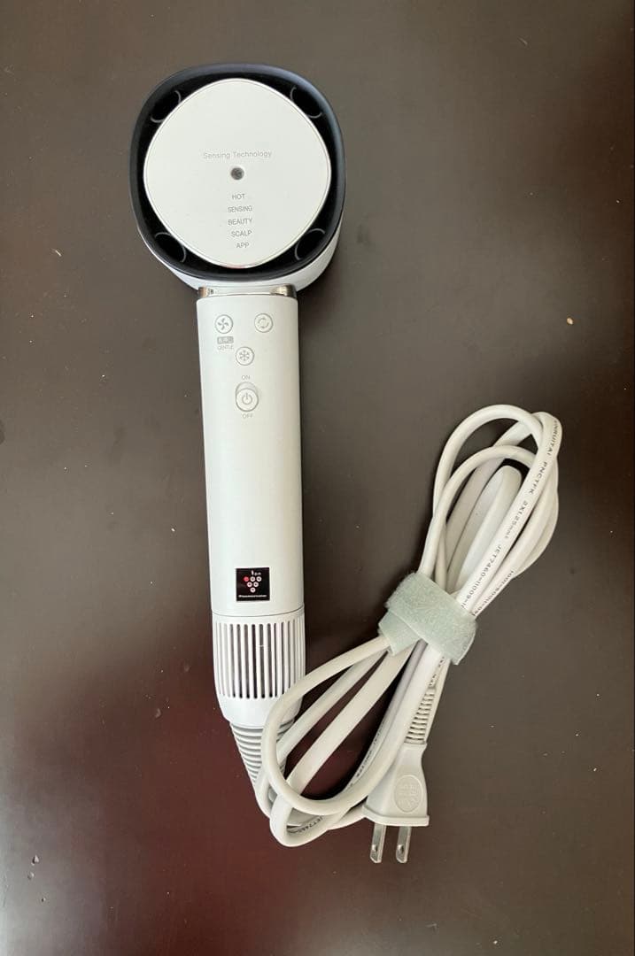 【ジャンク品！】SHARP ヘアドライヤー IB-WX901 ホワイト シャープ、速乾性能が約35％向上した「プラズマクラスタードレープ