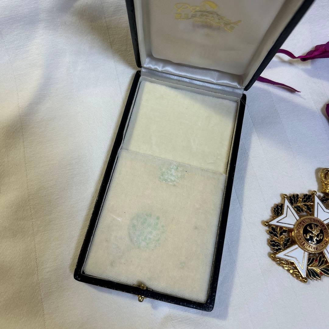 レオポルド勲章 コマンドゥール章 ベルギー 略章付 化粧箱入 - メルカリ