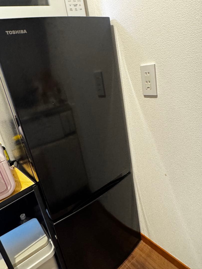 【美品】TOSHIBA 冷蔵庫 GR-V15BS ブラック
