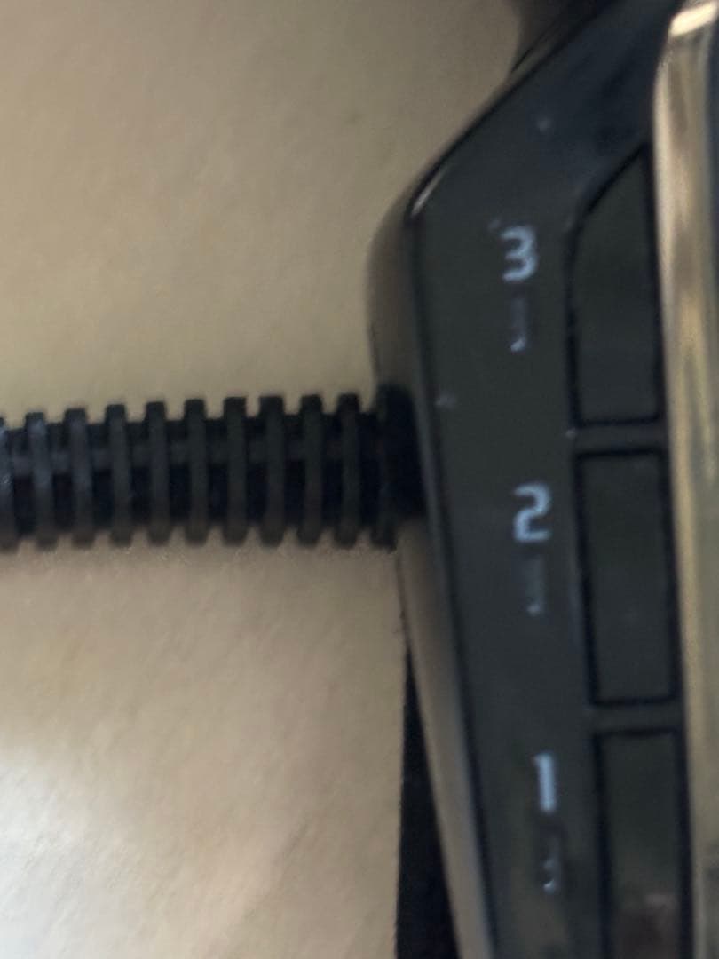 【ラーミア】REPRONIZER 4D Plus ヘアドライヤー 黒